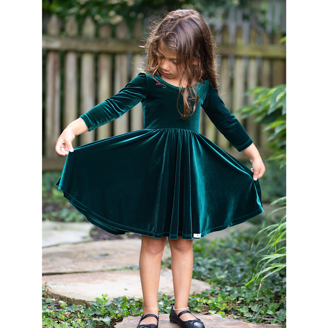 Worthy Threads Little Girl's & Girl's Merry Velvet Twirly Dress - Green - Size 4 Worthy Threads Little Girl's & Girl's Merry Velvet Twirly Dress - Green - Size 4